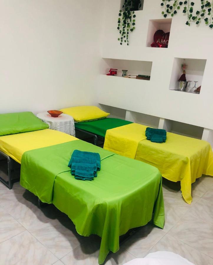 מלון ג'ינוזה Far West מראה חיצוני תמונה